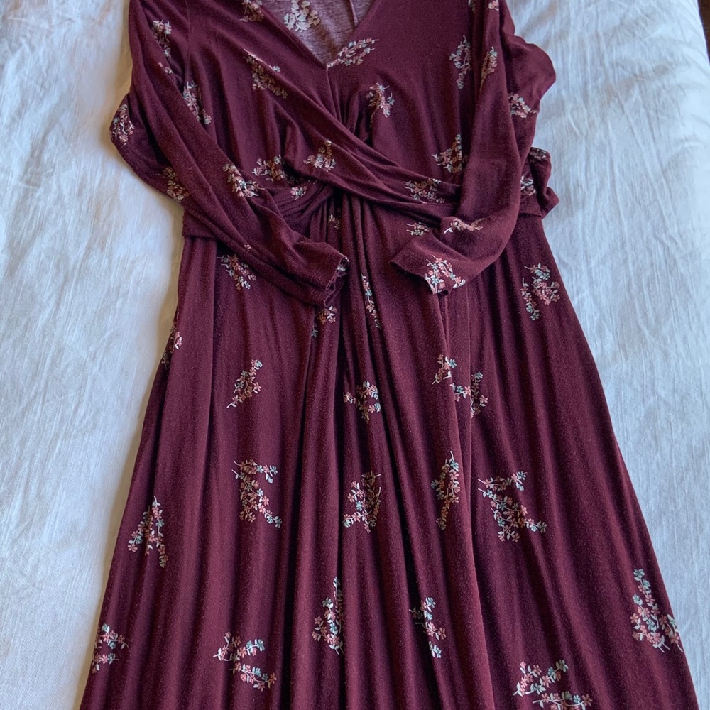 Jessica Simpson Maternity Dress